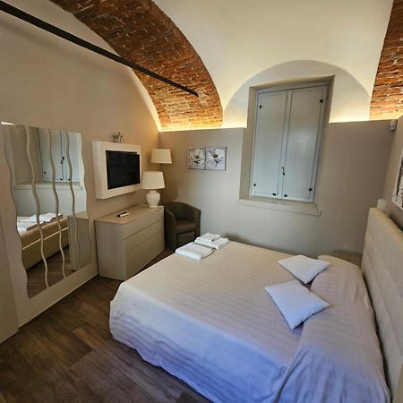 Апартаменты Bilocale In Centro Storico! Альба Экстерьер фото